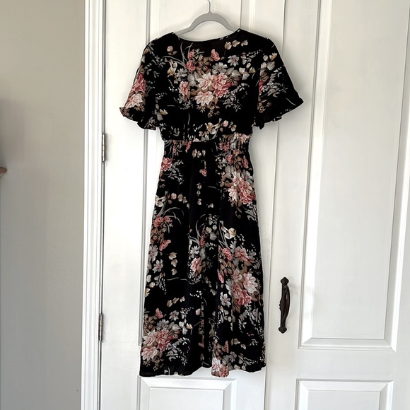 NWOT black & floral dress - Picture 2 of 5